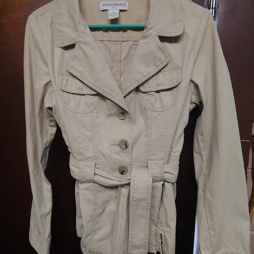 Banana Republic Tied Khaki Trench Coat - Size 14